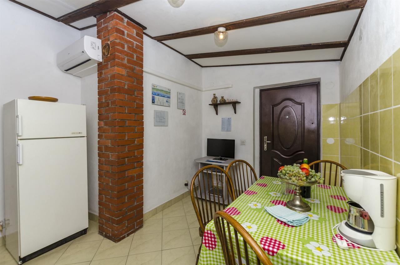 Apartment Boris Gornja Brela Dış mekan fotoğraf