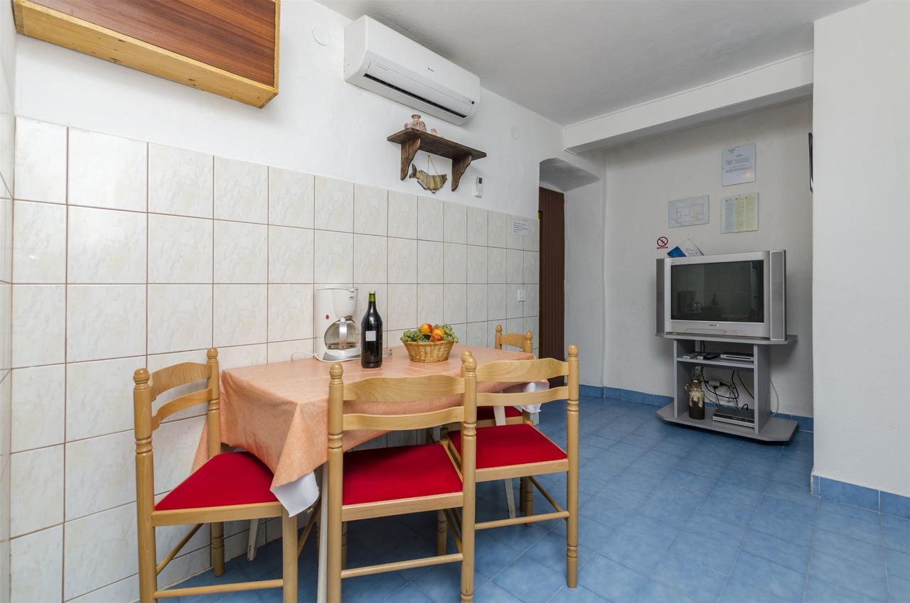Apartment Boris Gornja Brela Dış mekan fotoğraf